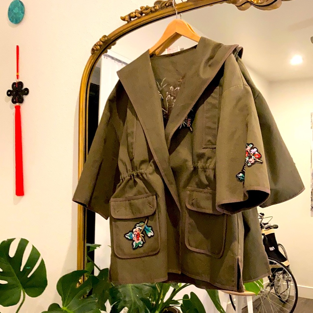 Red Valentino Hooded Eagle Coat —size 40— shopping error —EUC— make me an offer!